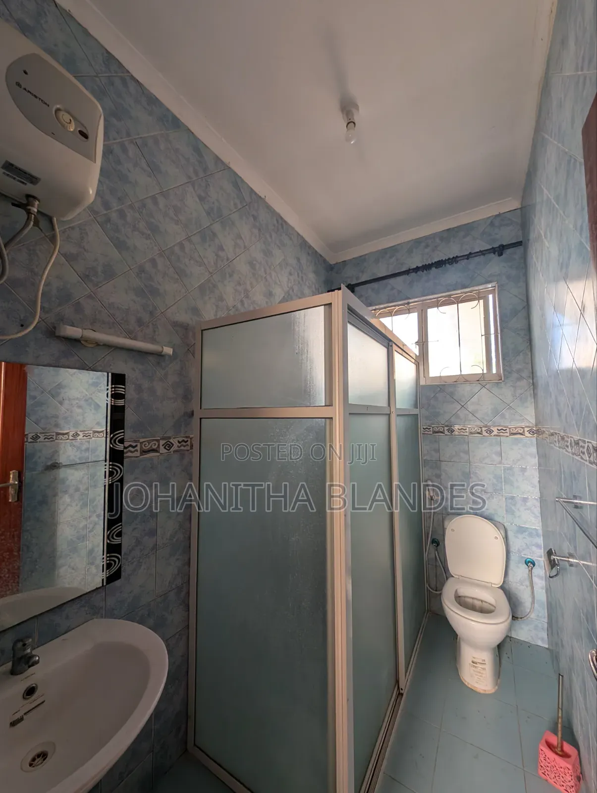 5bdrm House in Dunda for sale