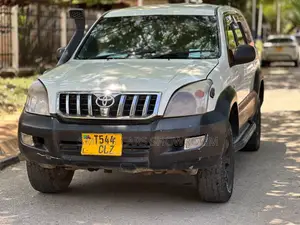Toyota Land Cruiser Prado 2.7 3dr 2004 Pearl