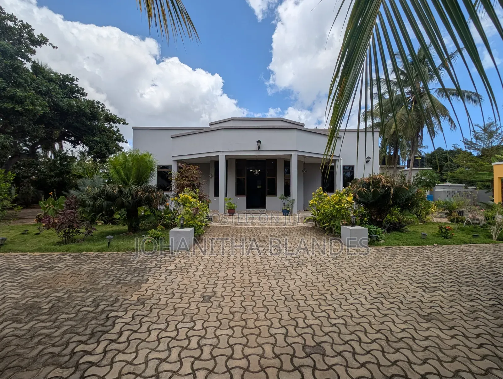 Furnished 3bdrm House in Kigamboni for rent