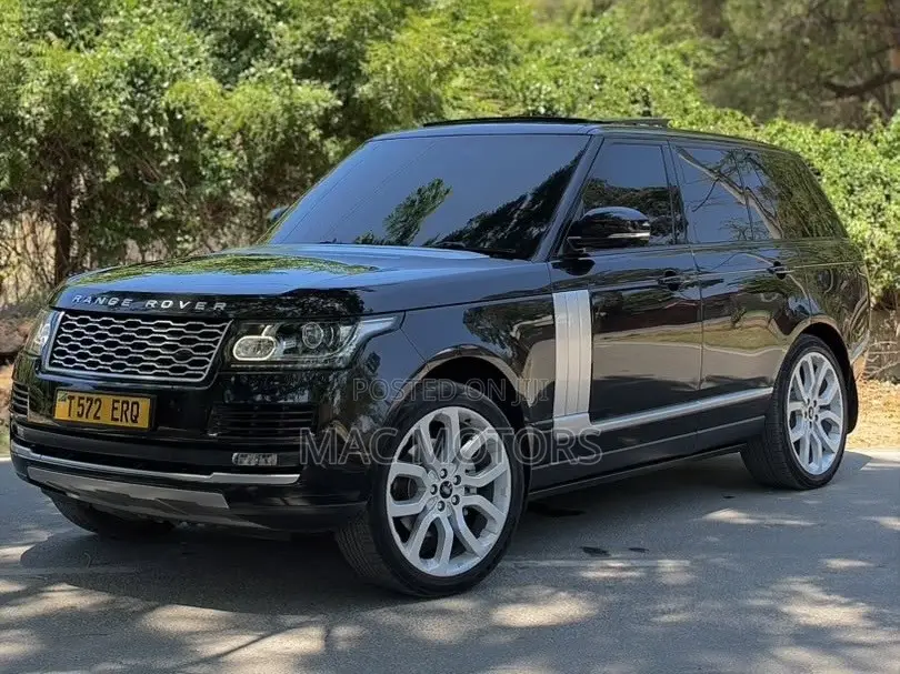 Land Rover Range Rover Vogue 2015 Black