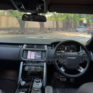 Land Rover Range Rover Vogue 2015 Black