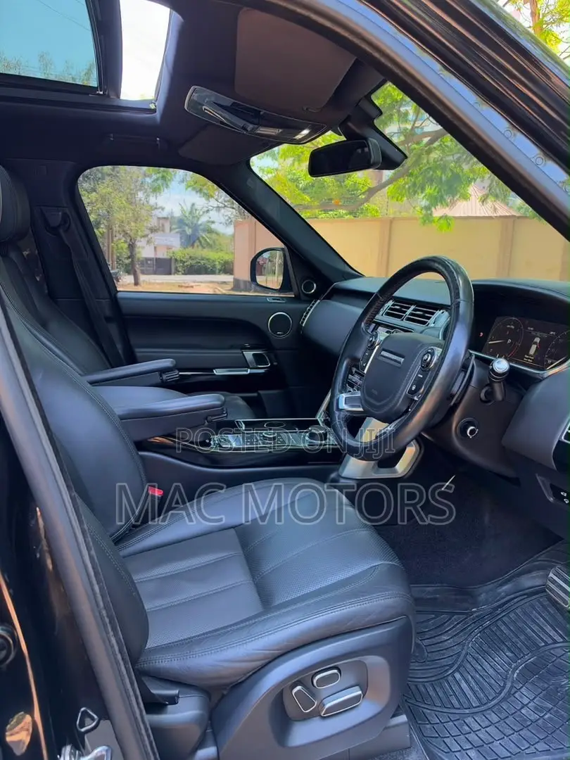 Land Rover Range Rover Vogue 2015 Black