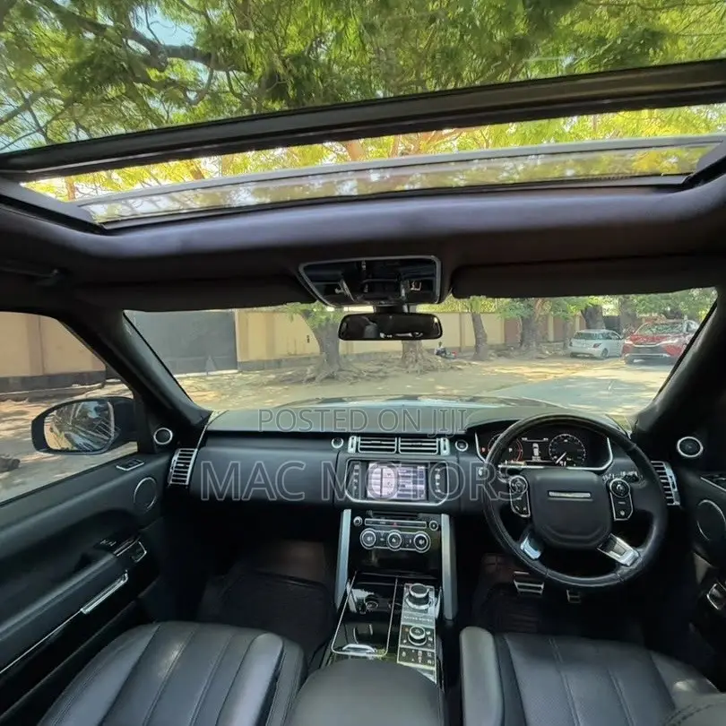 Land Rover Range Rover Vogue 2015 Black