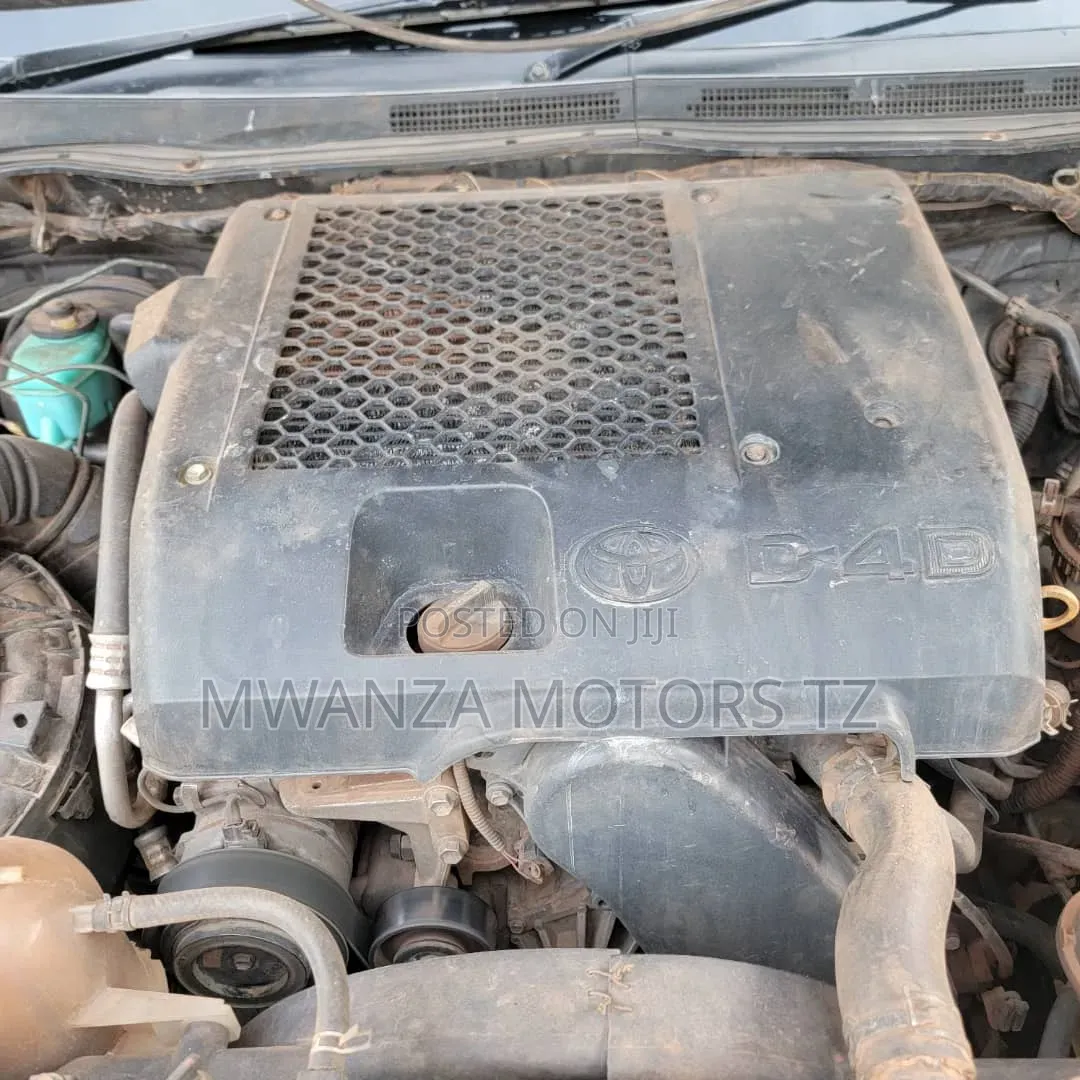 Toyota Fortuner 2013 Gray