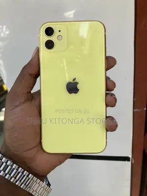 Apple iPhone 11 64 GB Yellow
