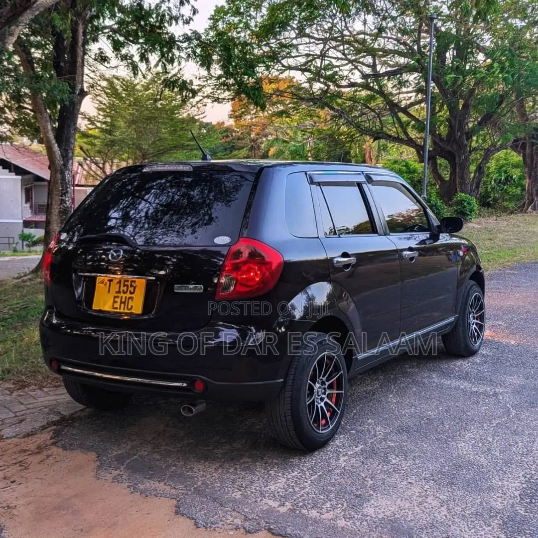 Mazda Verisa 2008 Black