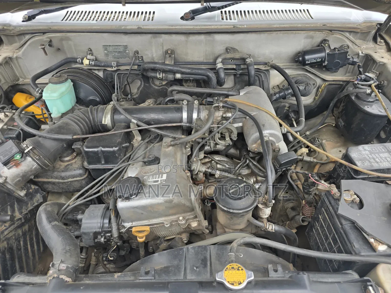 Toyota Land Cruiser Prado 1997 Beige