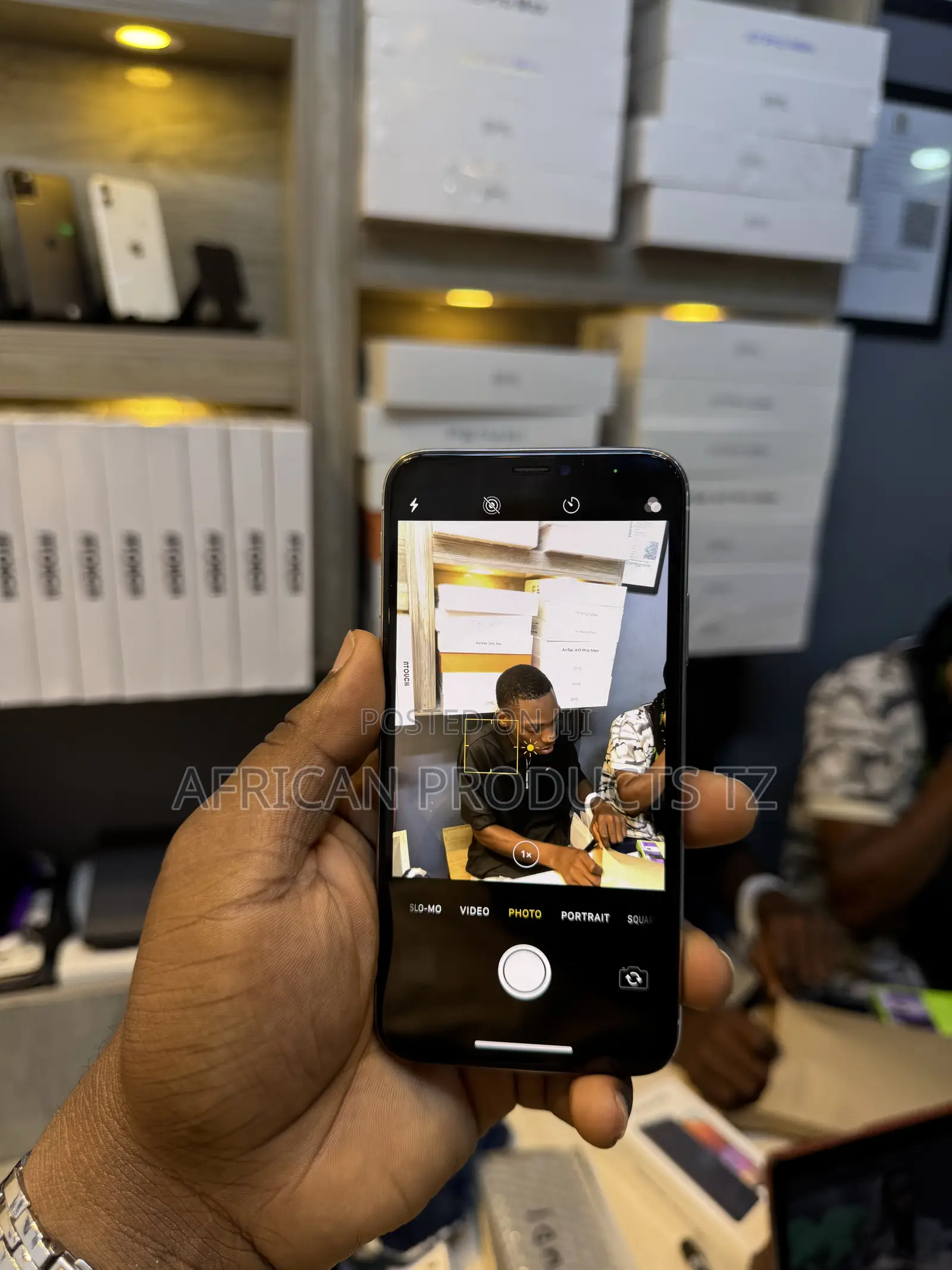 Apple iPhone X 64 GB White