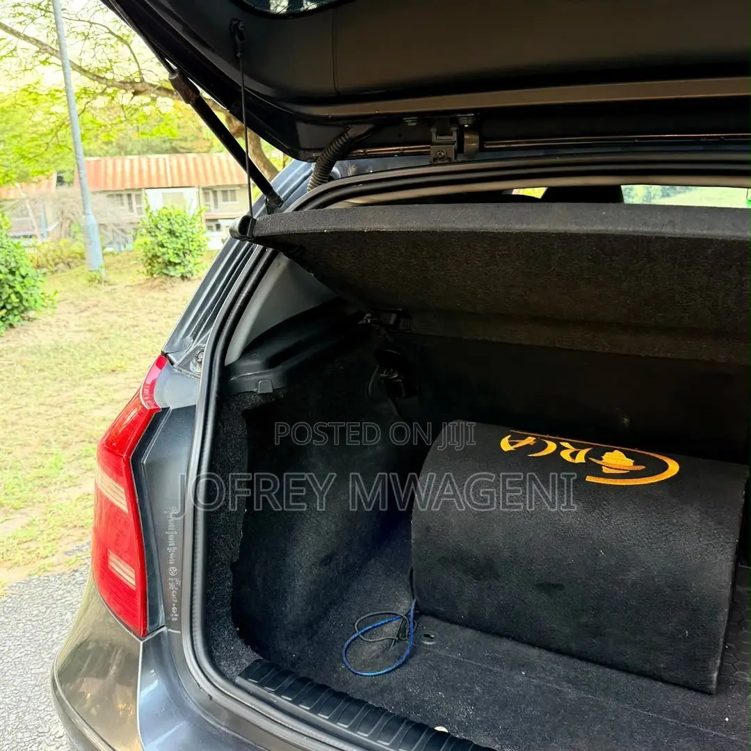 BMW 1 Series 2010 Gray