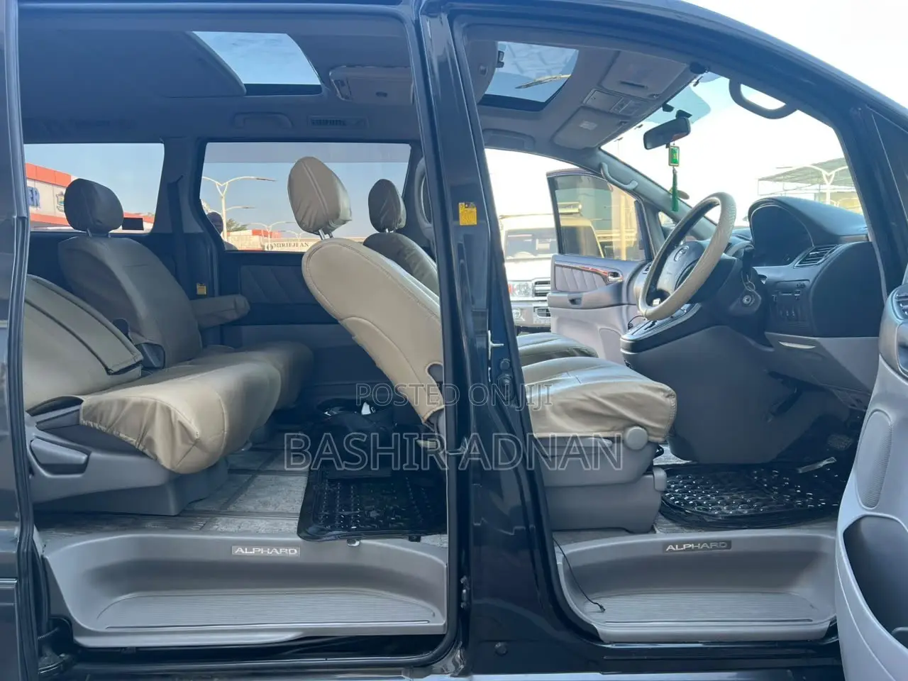 Toyota Alphard 2.4 Petrol FWD 2006 Black
