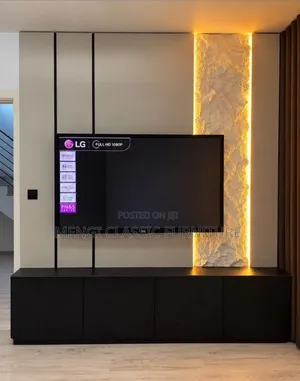 Unit TV Showcase