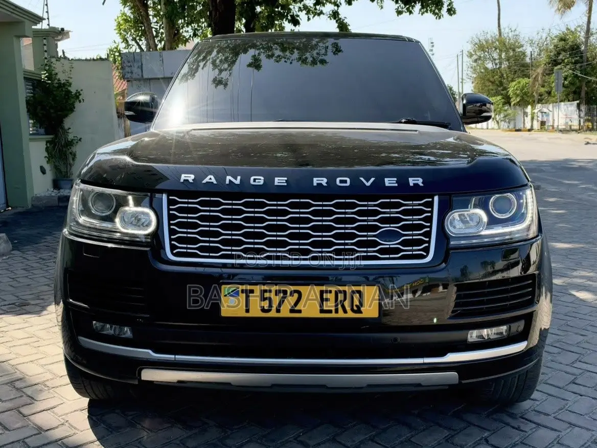 Land Rover Range Rover Vogue 2015 Black