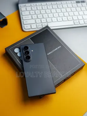 New Samsung Galaxy Z Fold8 Ultra 256 GB Black