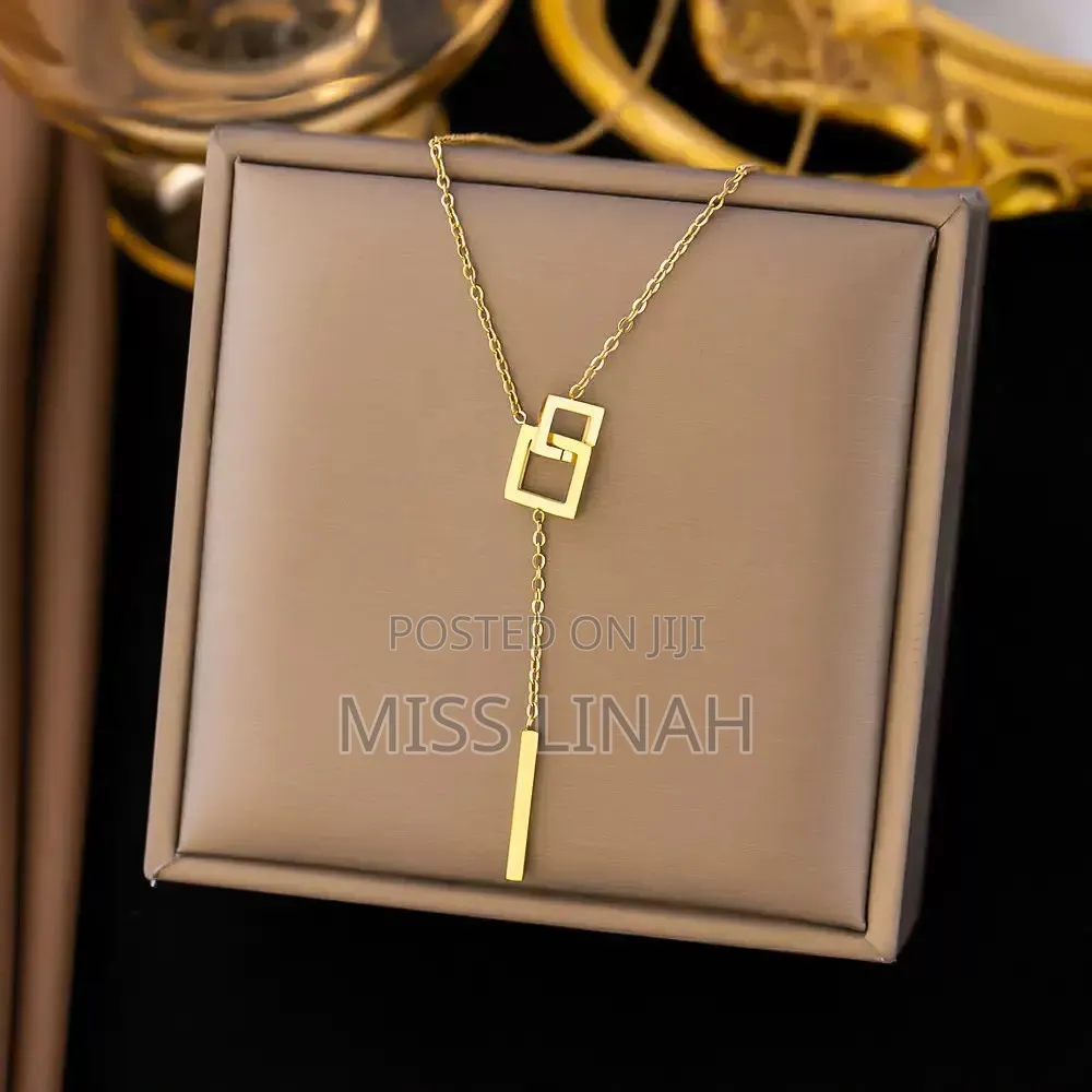 Women Chain