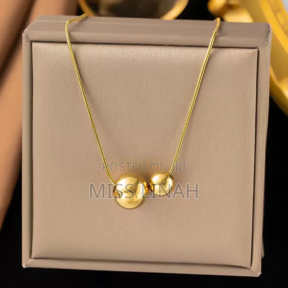 Women Chain