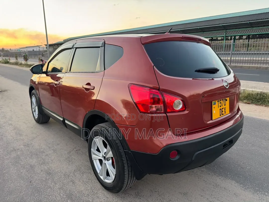Nissan Dualis 2009 Orange