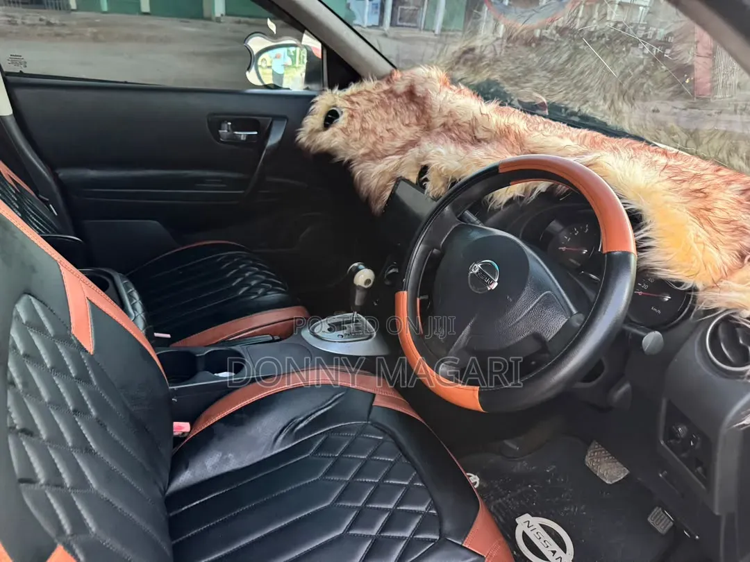 Nissan Dualis 2009 Orange