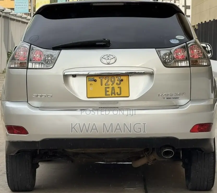 Toyota Harrier 2006 Silver