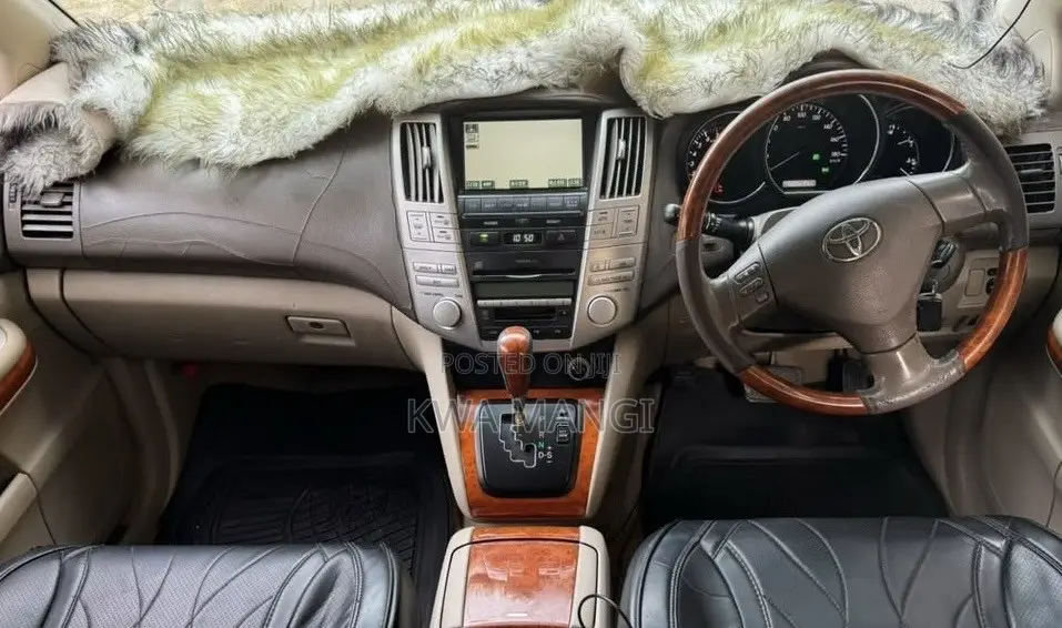 Toyota Harrier 2006 Silver