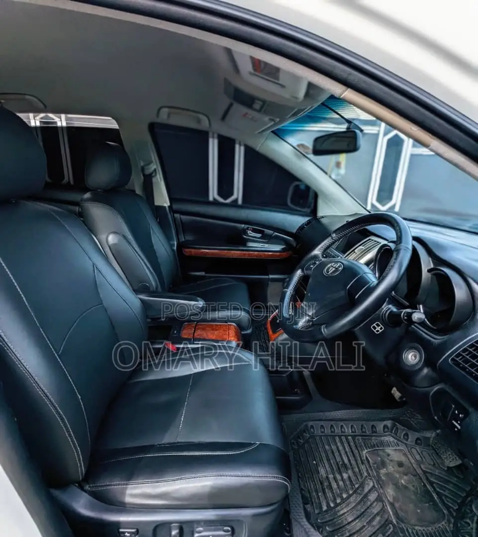 Toyota Harrier 2005 White