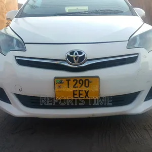 Toyota Ractis 1.5 AWD 2014 White
