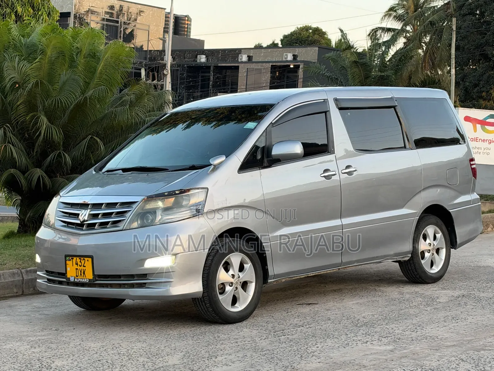Toyota Alphard 2007 Silver