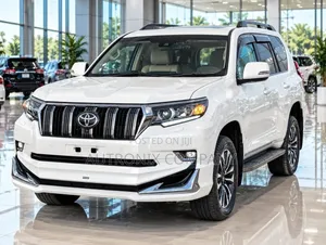 Toyota Land Cruiser Prado 4.0 Petrol TX 2022 White