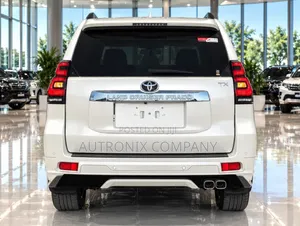 Toyota Land Cruiser Prado 4.0 Petrol TX 2022 White
