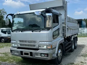 Mitsubishi FUSO Super Great 10 Ton 2005 White
