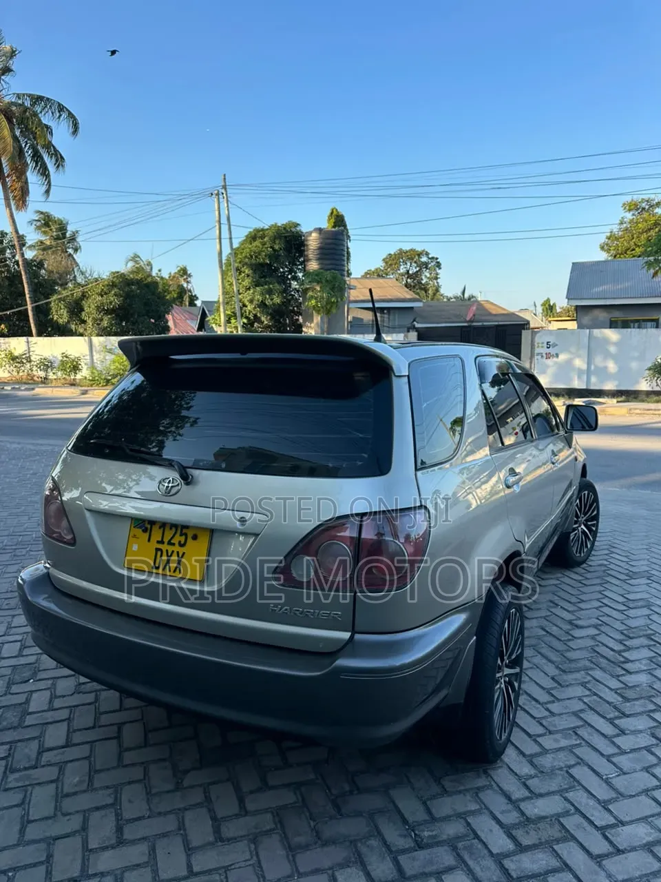 Toyota Harrier 2.2 16V 1998 Gold