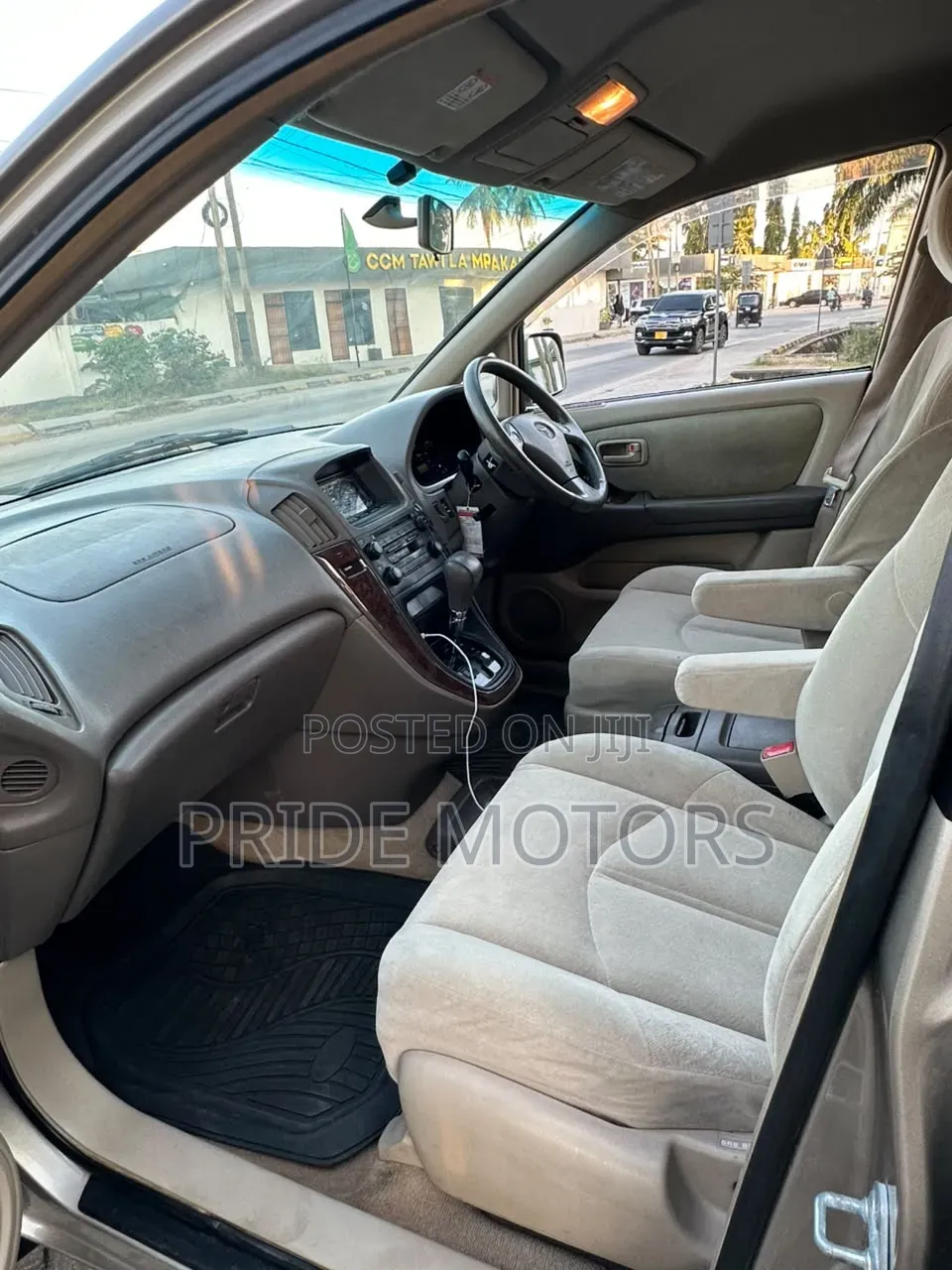 Toyota Harrier 2.2 16V 1998 Gold