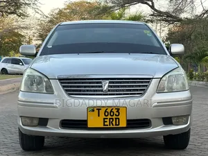 Toyota Premio 2004