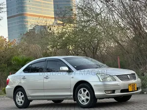 Toyota Premio 2004