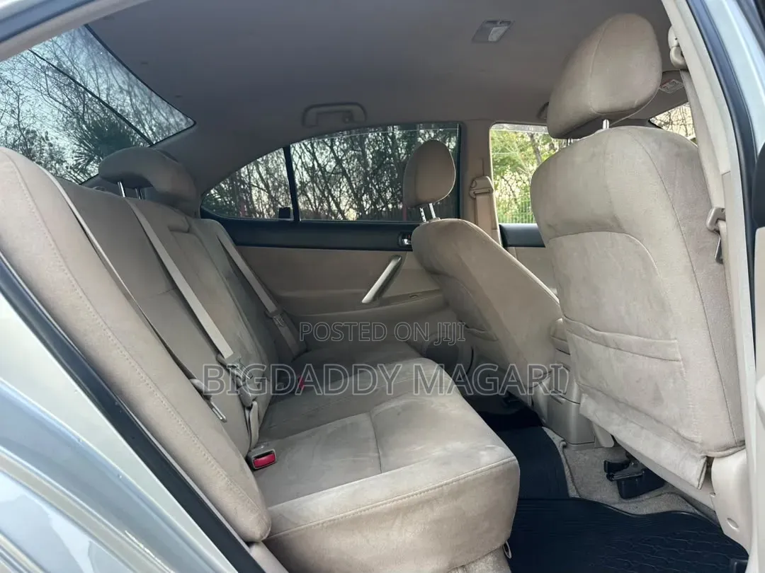 Toyota Premio 2004