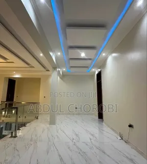 5bdrm Mansion in Mbweni for sale