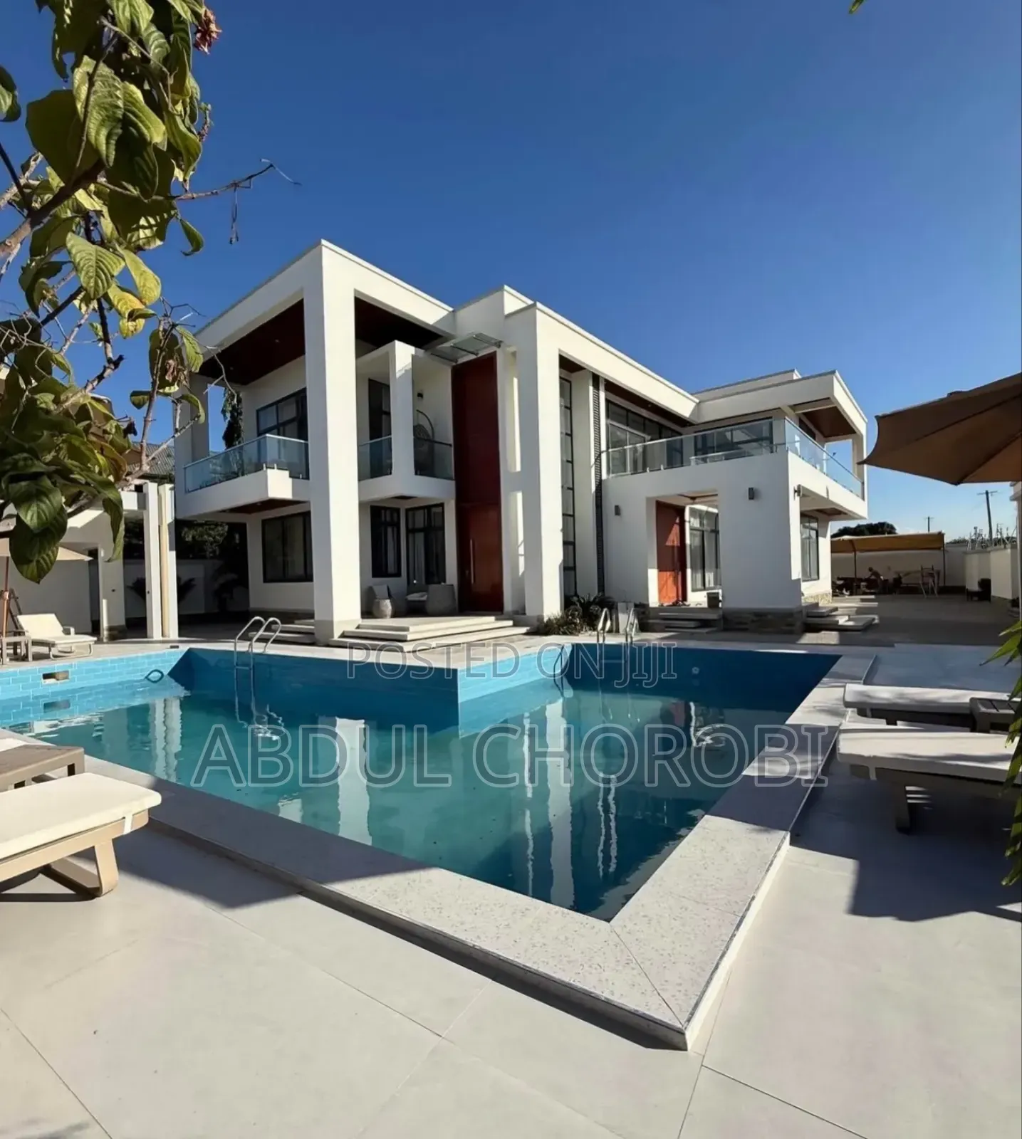 5bdrm Mansion in Mbweni for sale