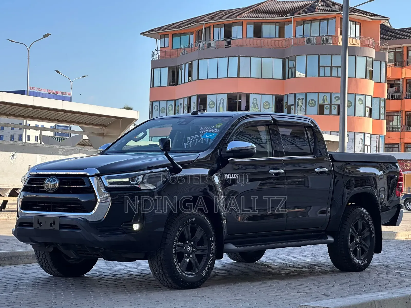 Toyota Hilux 2020 Black