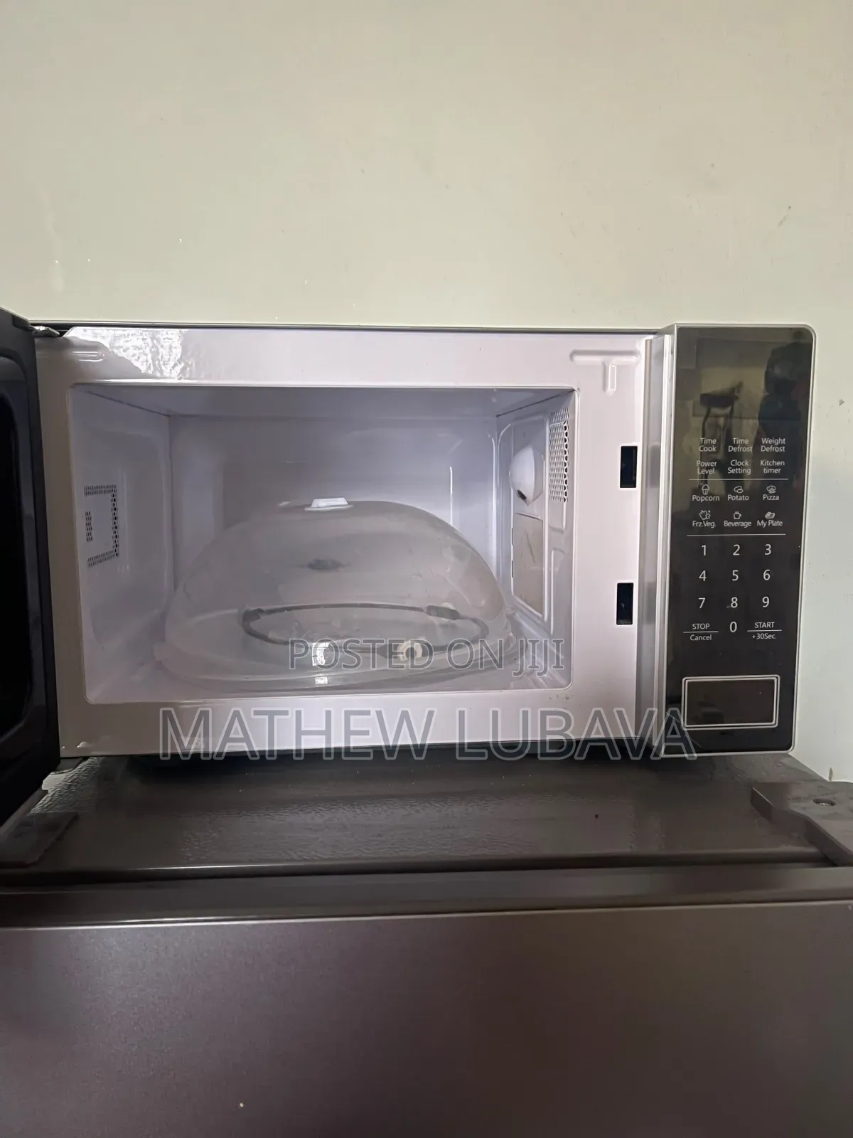 Microwave Oven