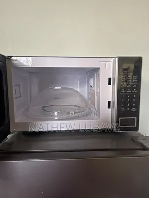 Microwave Oven