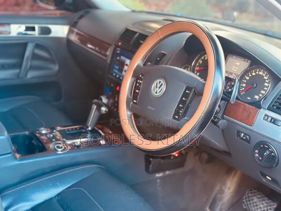 Volkswagen Touareg 2.5 2007 Black