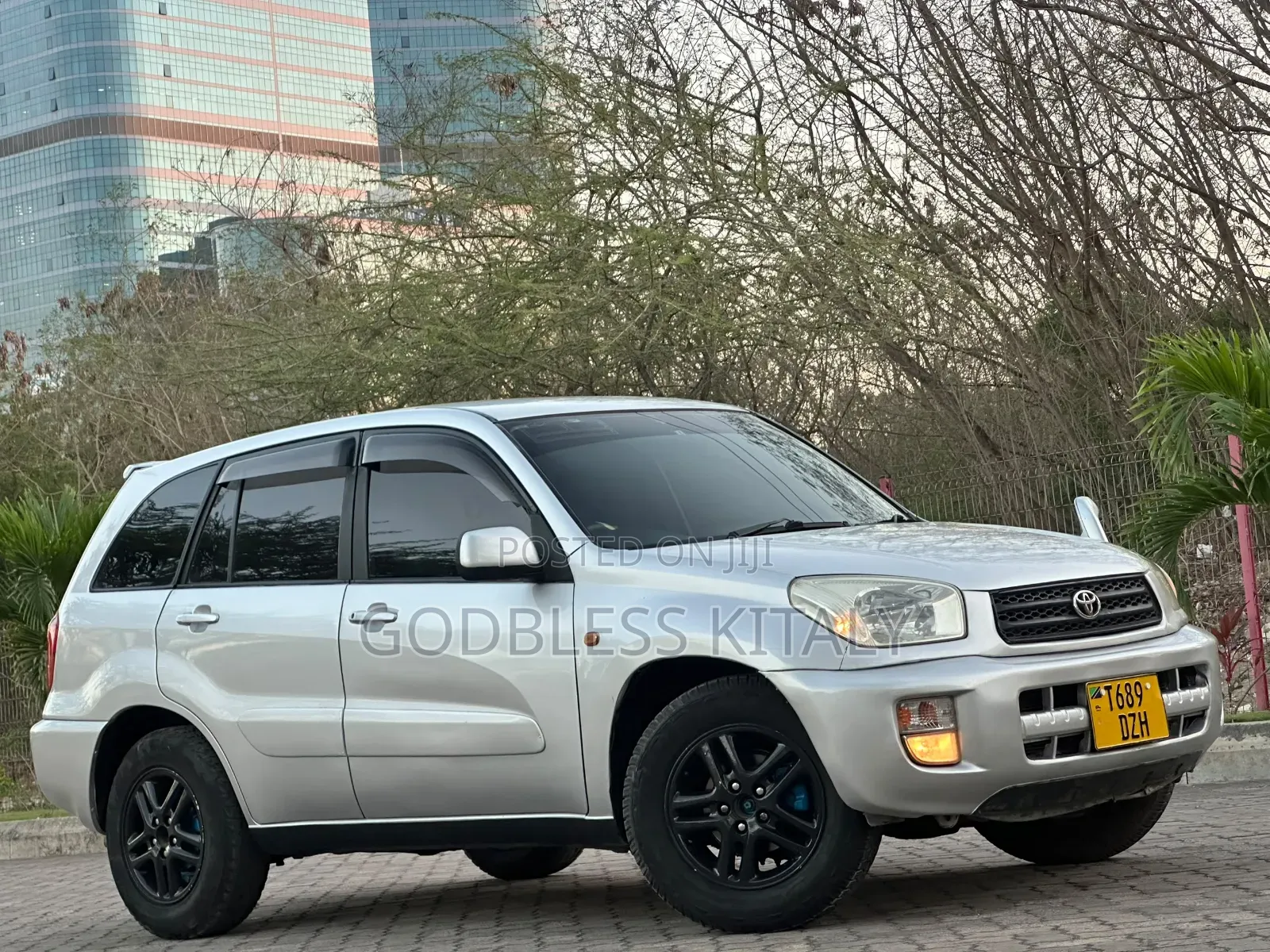 Toyota RAV4 1.8 2004 Silver