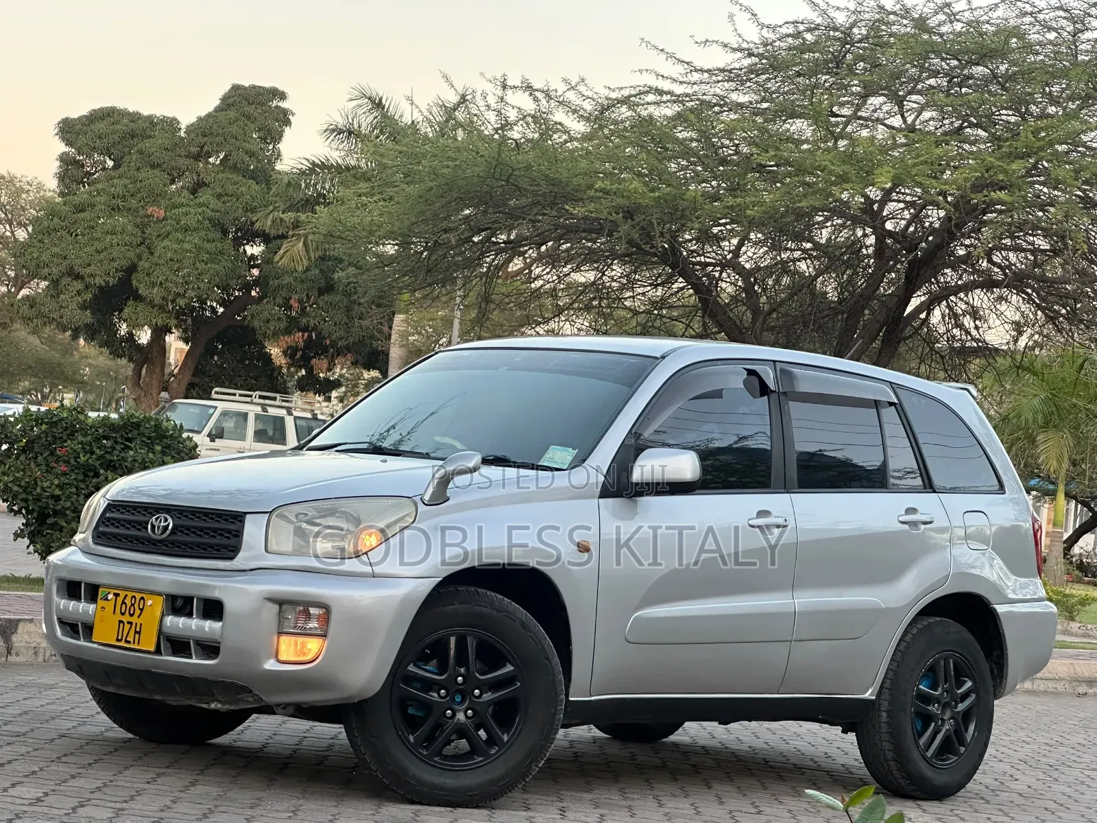 Toyota RAV4 1.8 2004 Silver