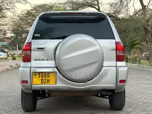 Toyota RAV4 1.8 2004 Silver