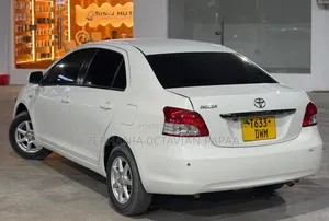 Toyota Belta 2007 White