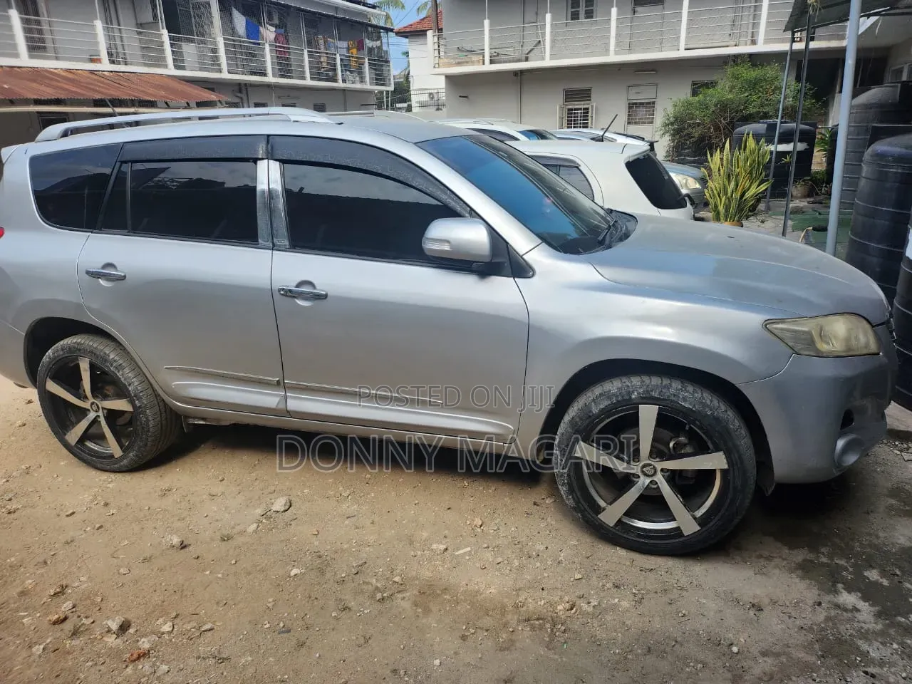 Toyota Vanguard 2008 Silver