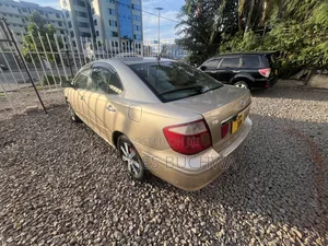 Toyota Premio 2005 Gold