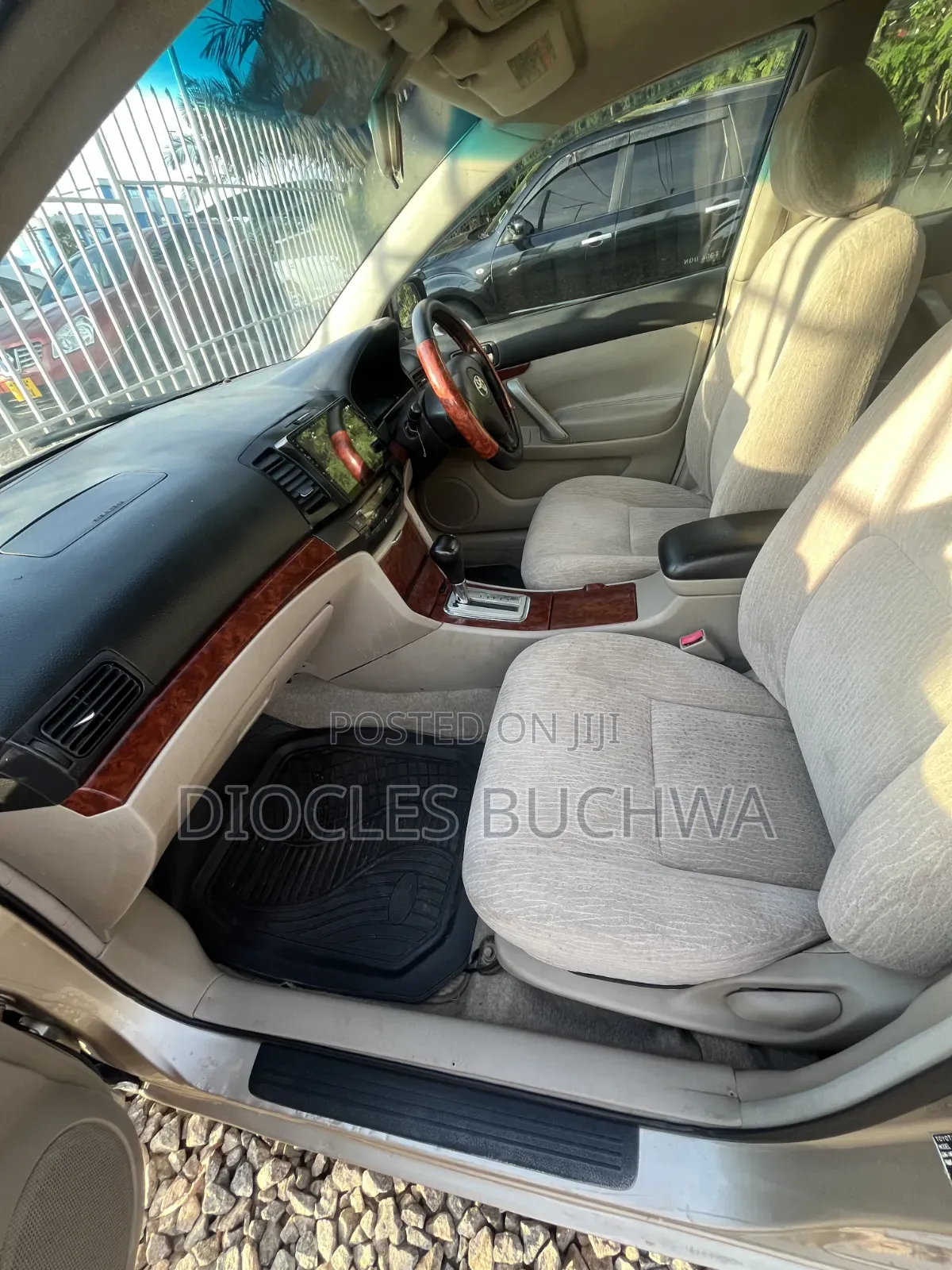 Toyota Premio 2005 Gold