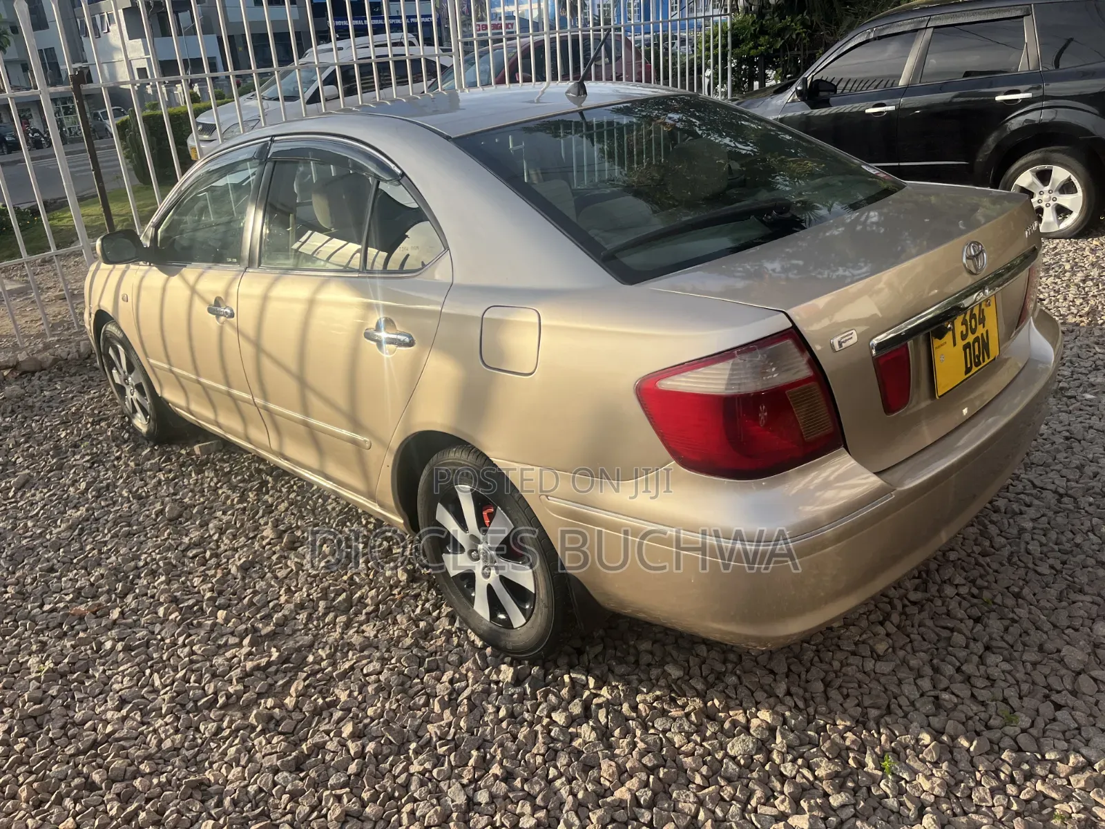 Toyota Premio 2005 Gold