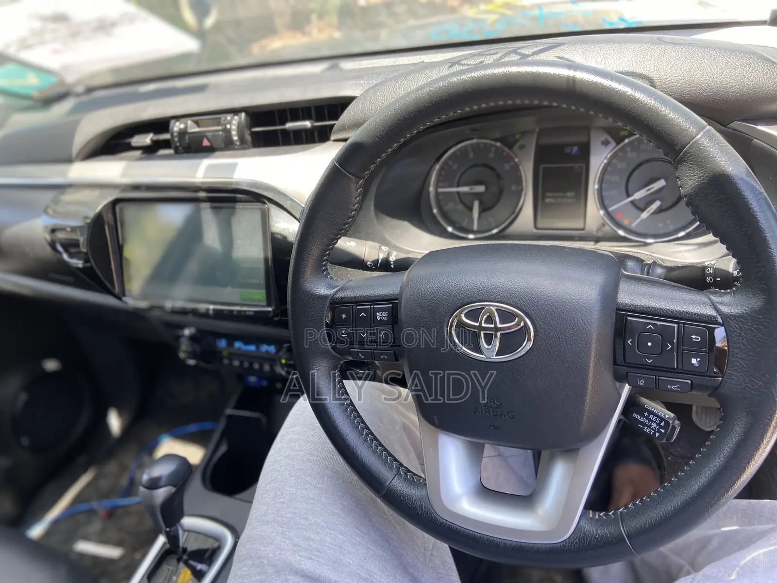 Toyota Hilux 2023 Black
