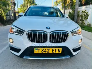 BMW X1 xDrive28i AWD 2016 White